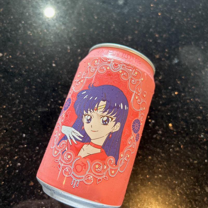 Strawberry Sparkling Drink